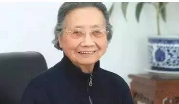 几块钱就能买到，改善血管功能！老中医用它煮汤，96岁头发黒密