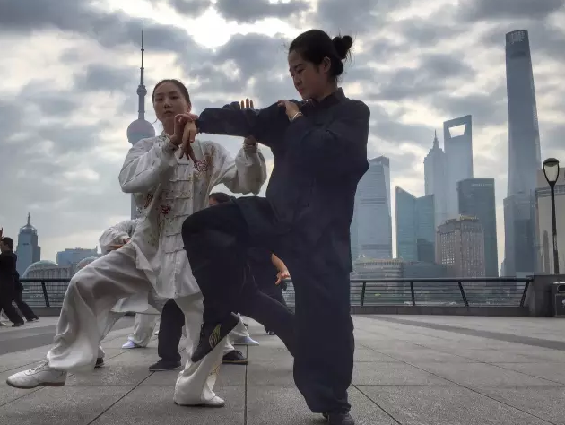 春天里我们开始练太极。不说话,其实就很好!(太极美文) 春天里我们开始练太极。不说话,其实就很好!(太极美文)