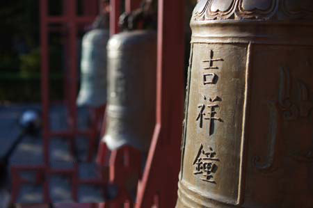 佛教寺院不同大小的钟敲击时都有什么规矩 佛教寺院不同大小的钟敲击时都有什么规矩