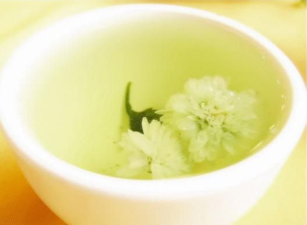 菊花茶虽清肝明目,五类人群还是少喝为妙 菊花茶虽清肝明目,五类人群还是少喝为妙